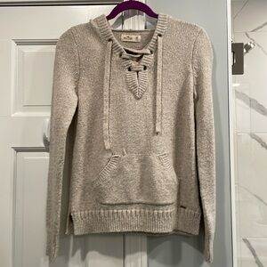 Hollister Women’s Beige Laced Hooded Knit Sweater